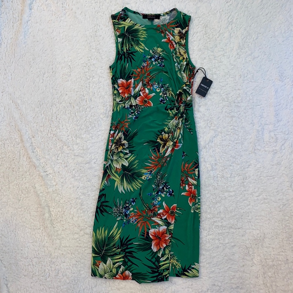 Green Tropical Print Dress